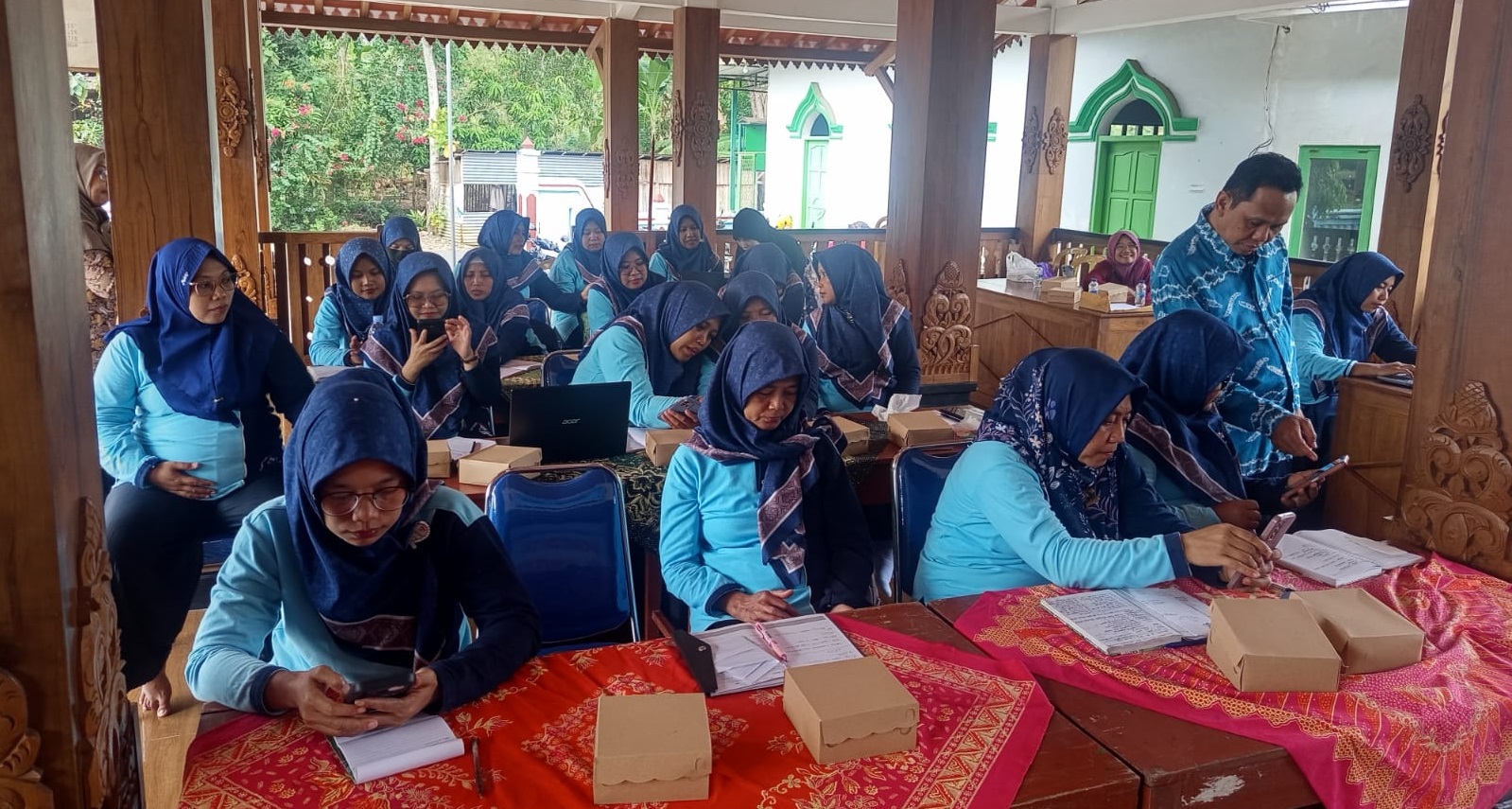 Pelatihan Pemanfaatan Canva sebagai Media Pembuatan Video Pembelajaran Kreatif Bagi Guru PAUD